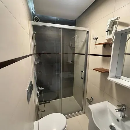 Apartmán Spacious And Cozy Flat Near Taksim Square No3 *