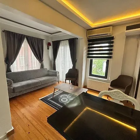 Spacious And Cozy Flat Near Taksim Square No3 Apartamento Istambul